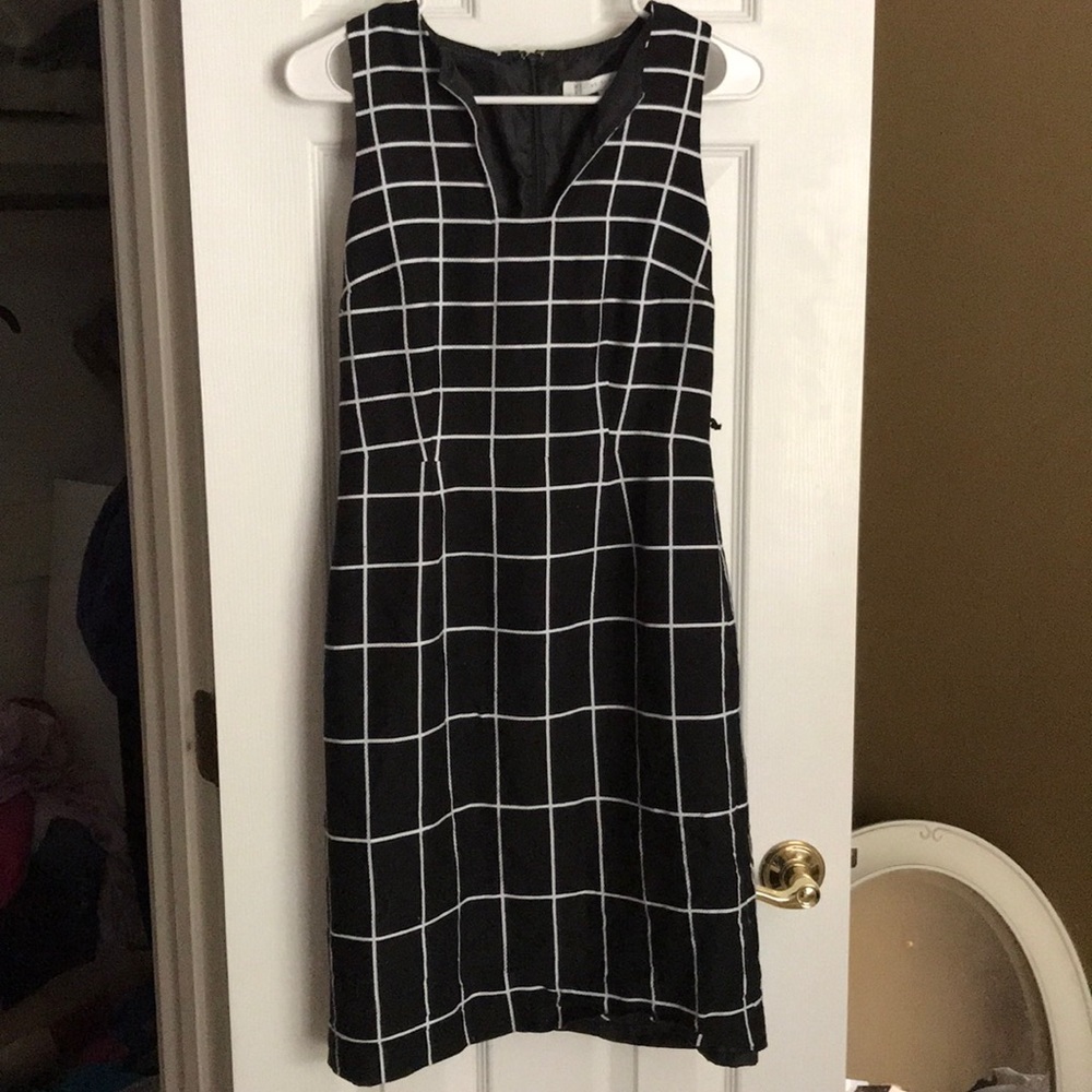 Black and white dress